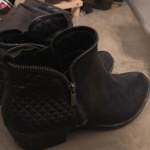 Lucky brand boots